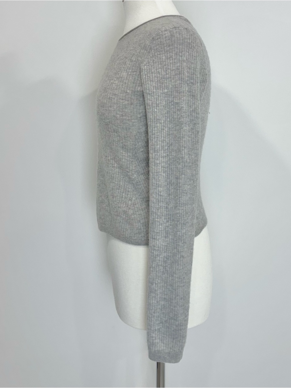 Vince heather grey cashmere sweater - Picture 4 of 7